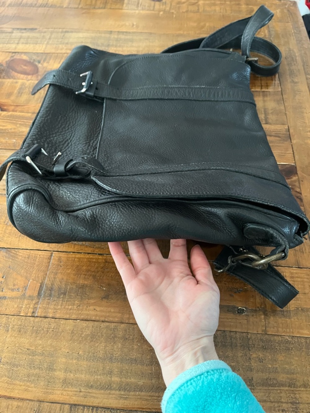Roots Modern Satchel Cervino Soft Pebbled Leather Black Laptop $448 Briefcase - Picture 7 of 16